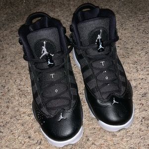 Women’s Jordan 11
